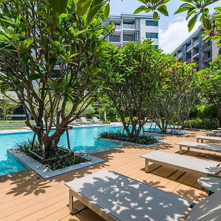 Blossom Sathorn By Plearn Lägenhet Bangkok Exteriör bild